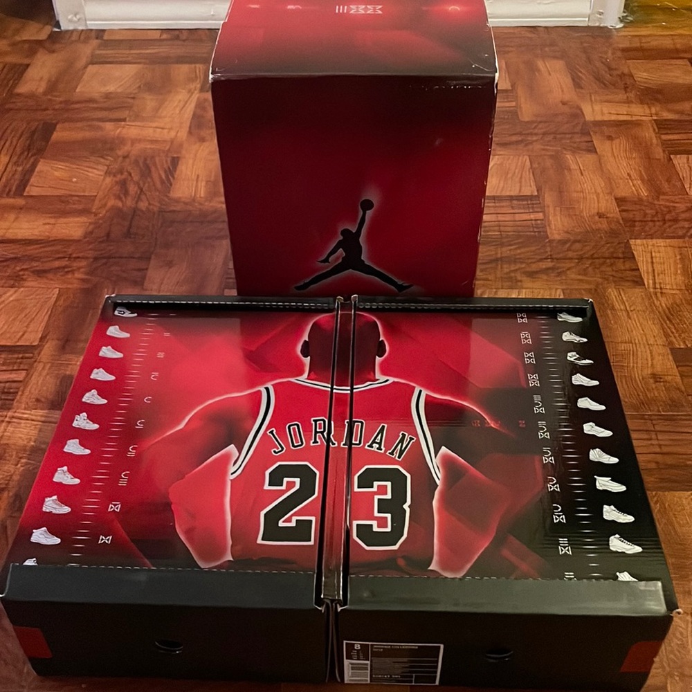 Michael Jordan Legacy Collection